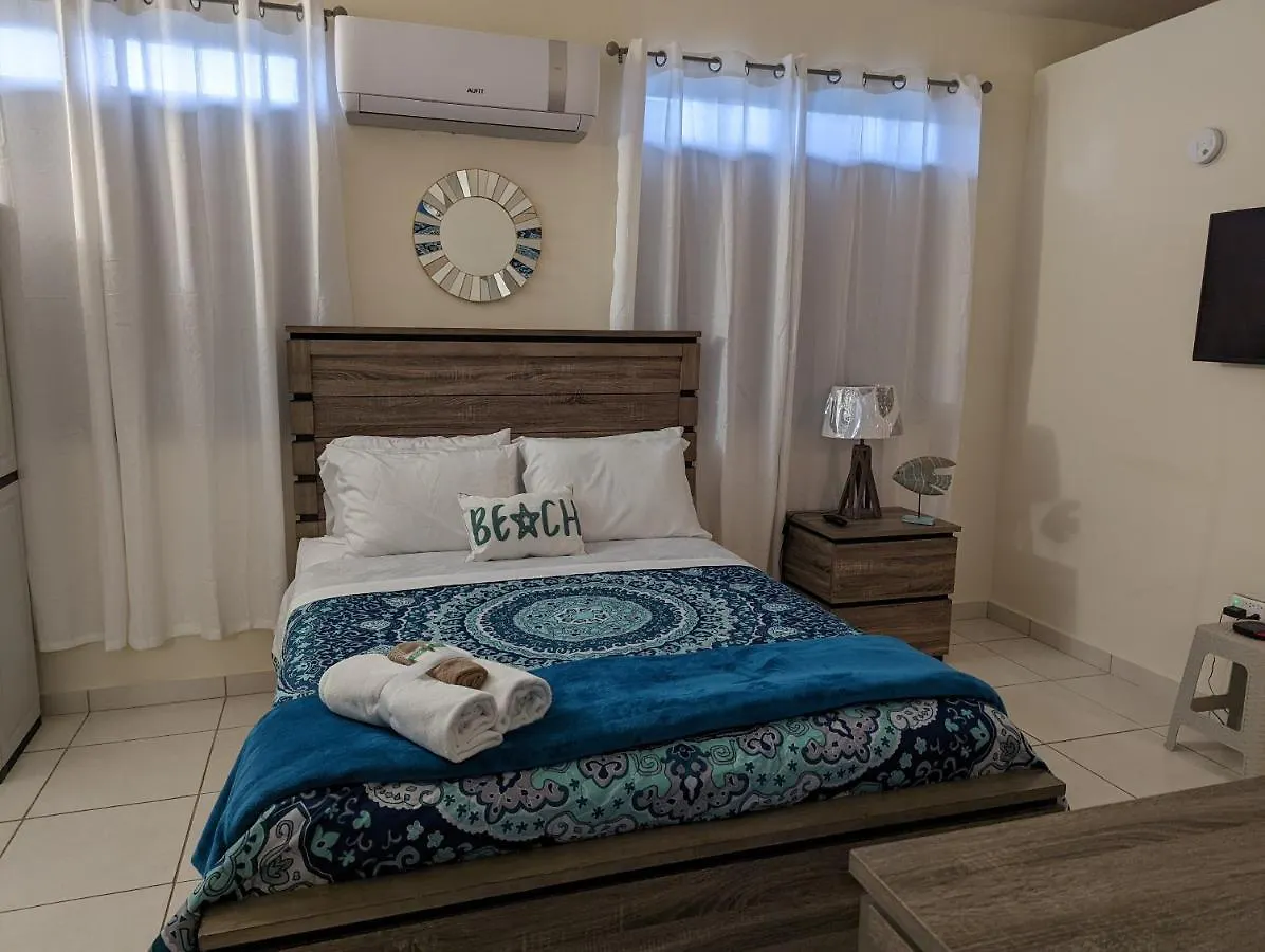 Beautiful Ocean Front Villa Aguada
