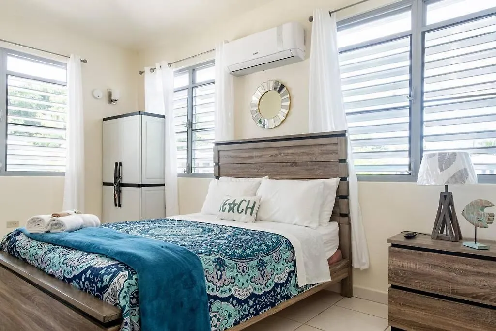 Beautiful Ocean Front Villa Aguada